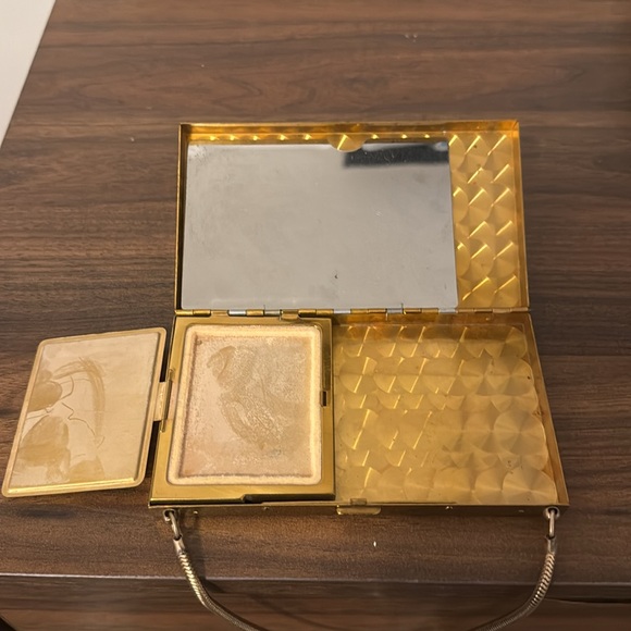 VINTAGE Cigarette and Makeup Clutch - Abalone Pearl exterior - Picture 3 of 4